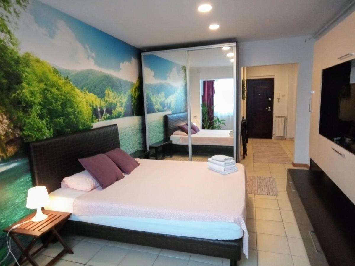 Apartamento Cozy Downtown Oasis Bucarest Exterior foto